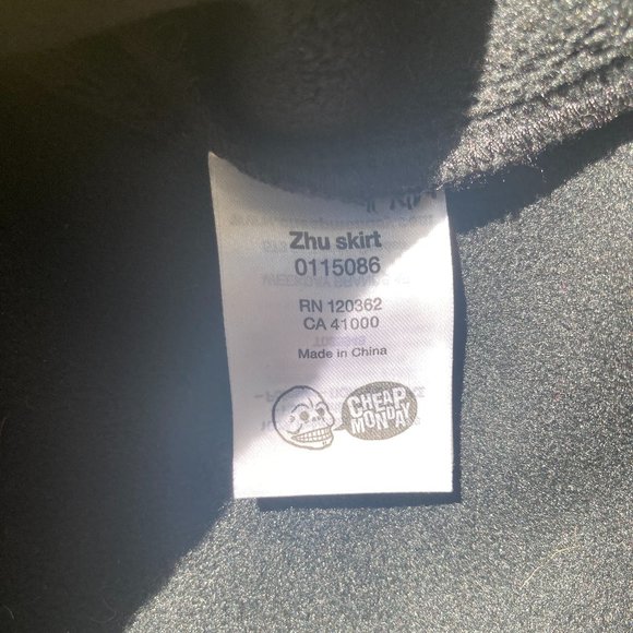 Cheap Monday Zhu Black Miniskirt - Picture 4 of 5